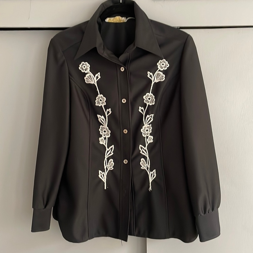 Vintage shirt. Perfect condition. Circa 70’s with wide collar.